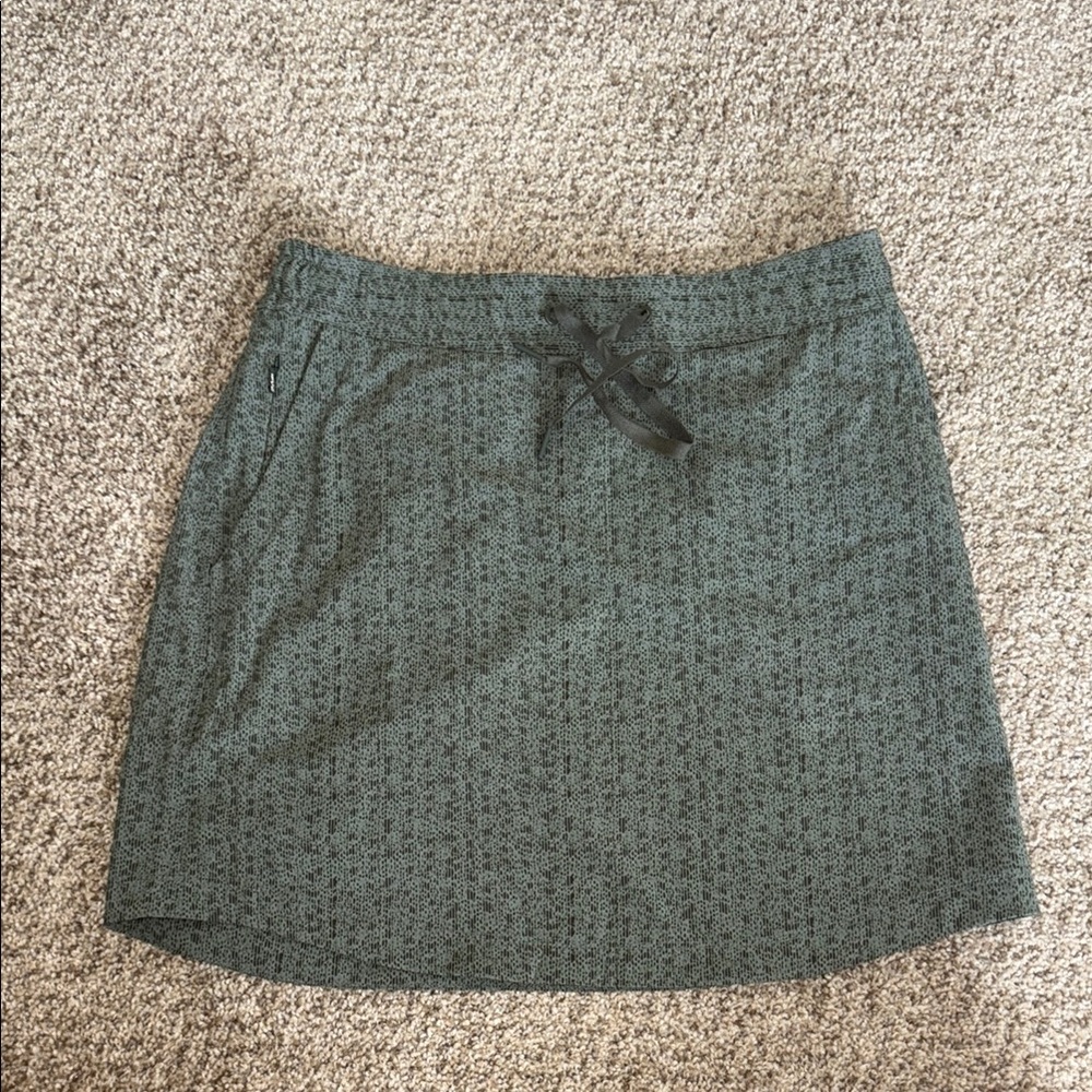 REI Women’s skirt